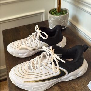 Nike Boys Gold, White and Black Sneakers